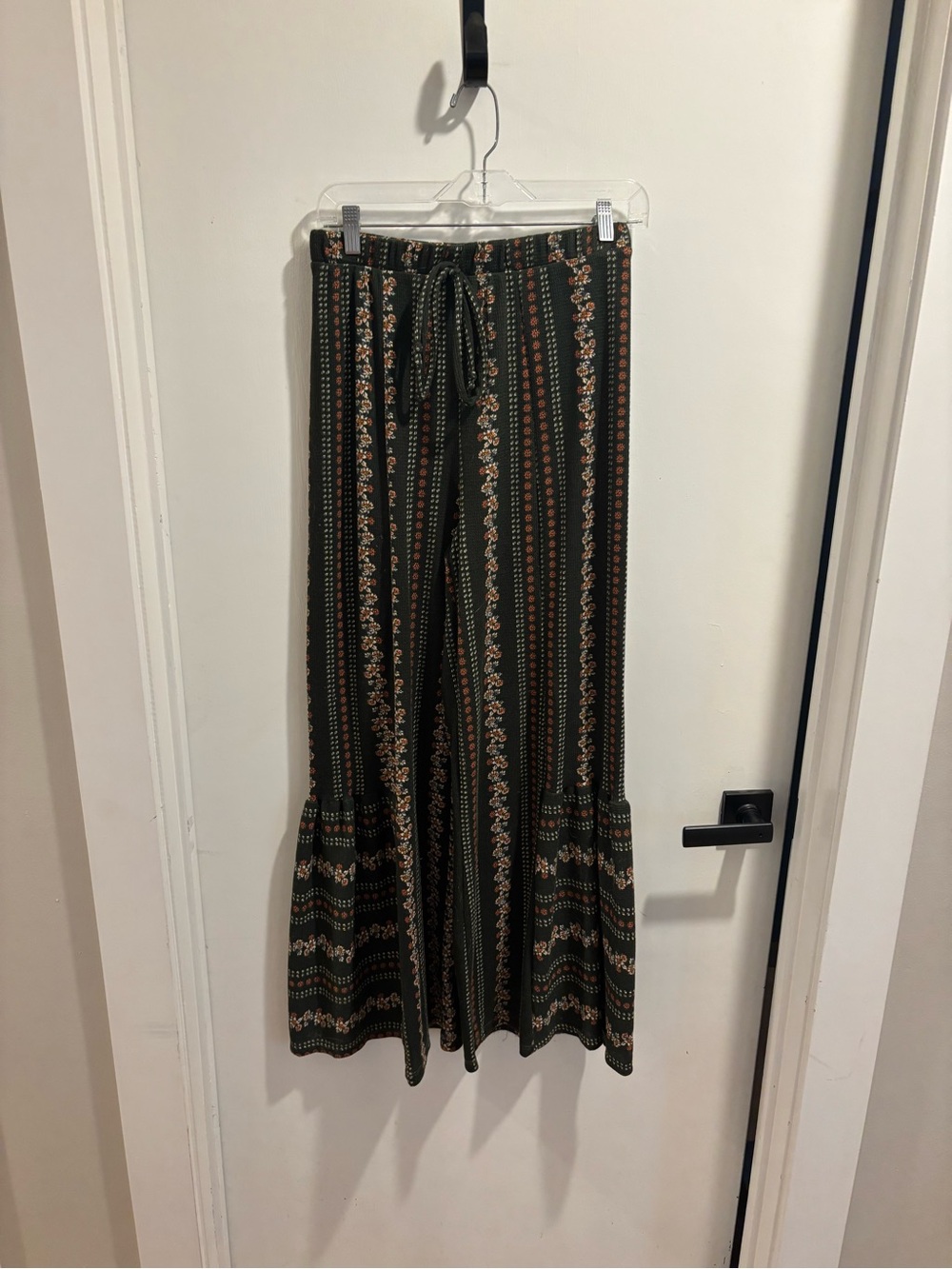 Bohemian Wide-Leg Floral Stripe Pants in Olive Green